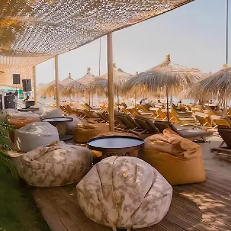 Luxurios Seaside 2 דירה